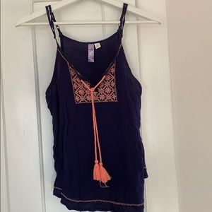 Peach pink & navy blue top